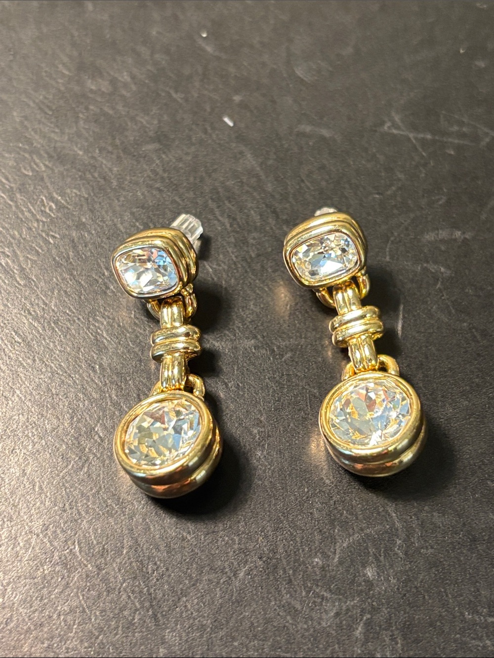 Vintage Swarovski gold tone metal crystal dangle earrings